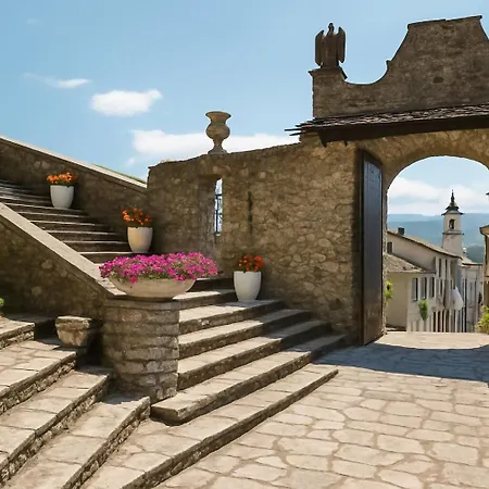 아파트 La Vista Sul Castello Cerreto